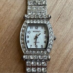 Regency ladies silver tone crystal cocktail fashion watch NEW BATTERY